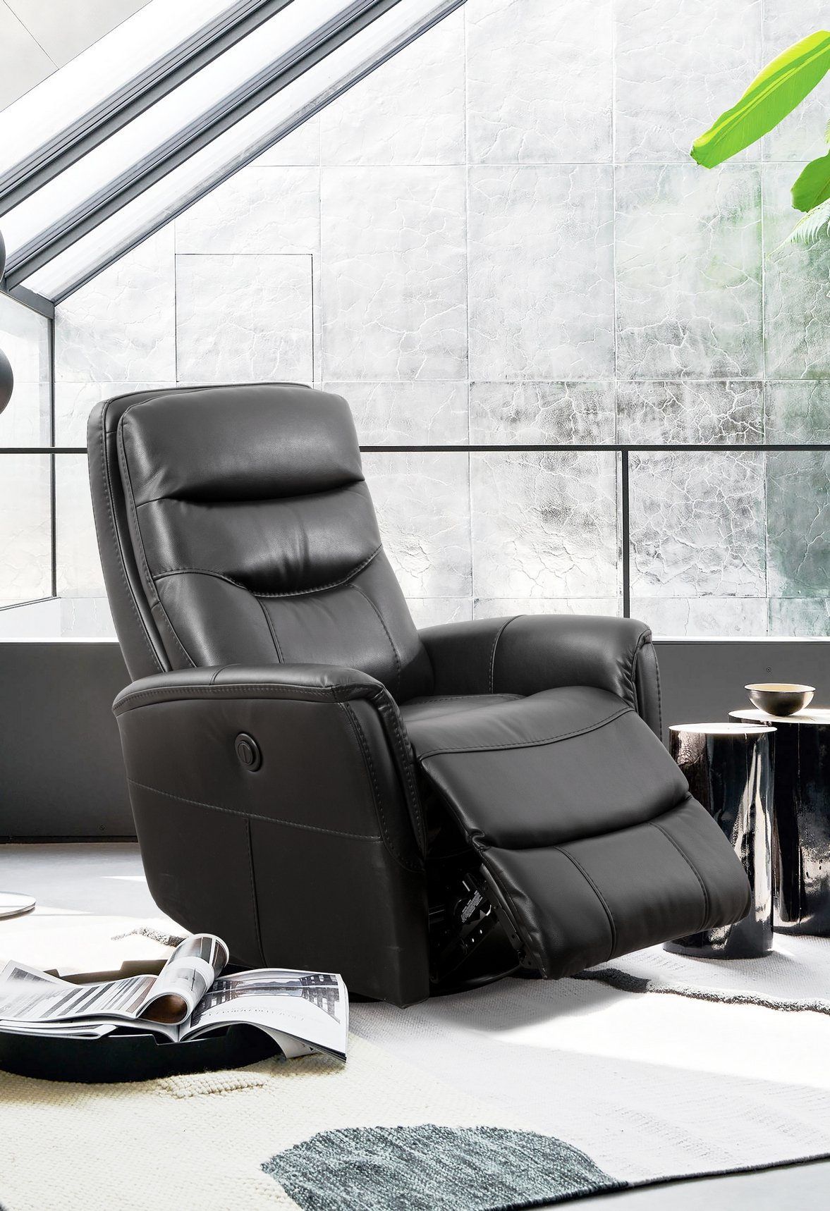 RM-6300-M Recliner RM-6300-M Recliner - Image 1